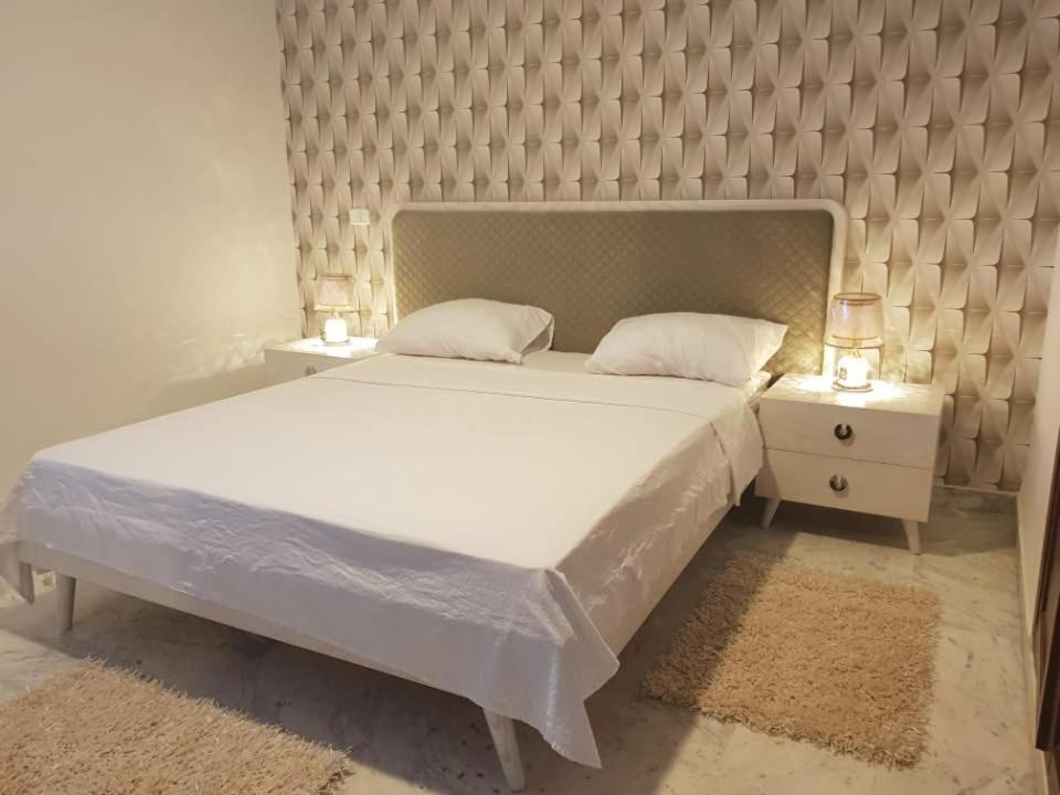 Appartement Lovely Near Mall - Lac2