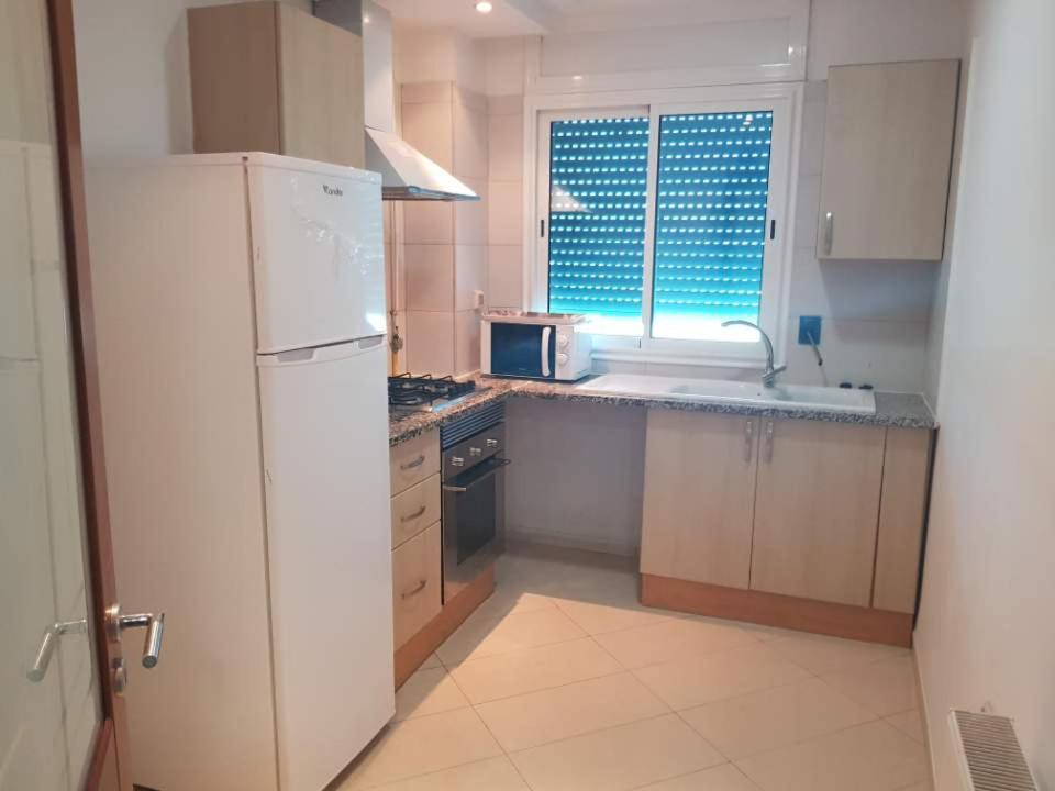 Appartement Lovely Near Mall - Lac2